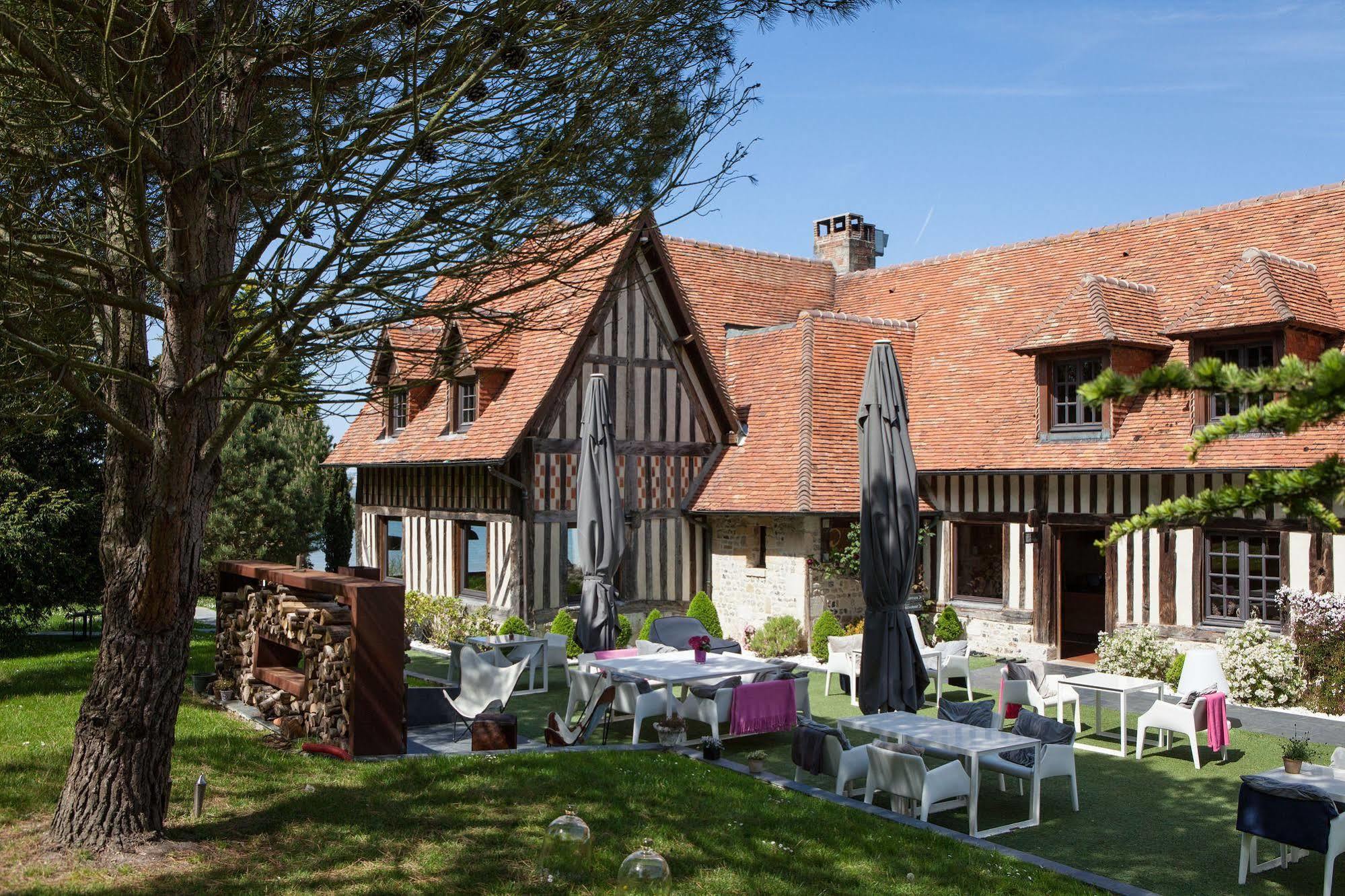 La Chaumiere Hotel Онфльор Екстериор снимка